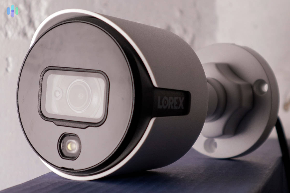 Lorex 4K Camera System on box