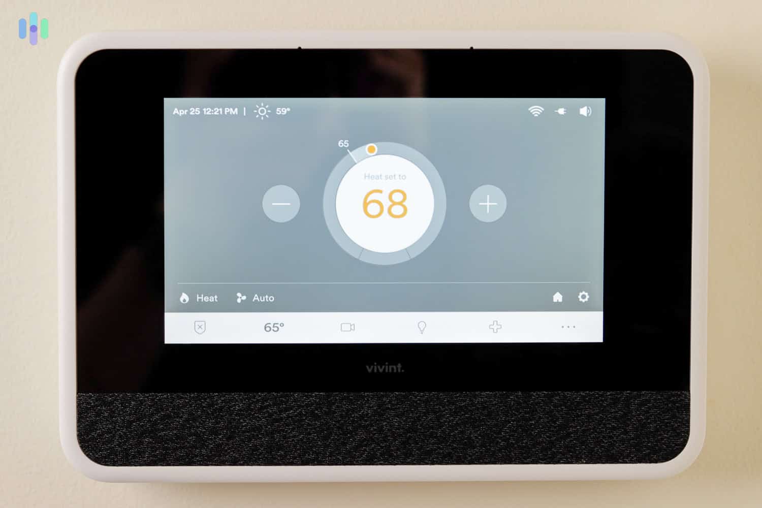 Vivint Panel temperature controls